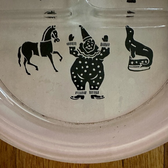 CIRCUS THEME - DIVIDED GLASS TRAY - Picture 4 of 6